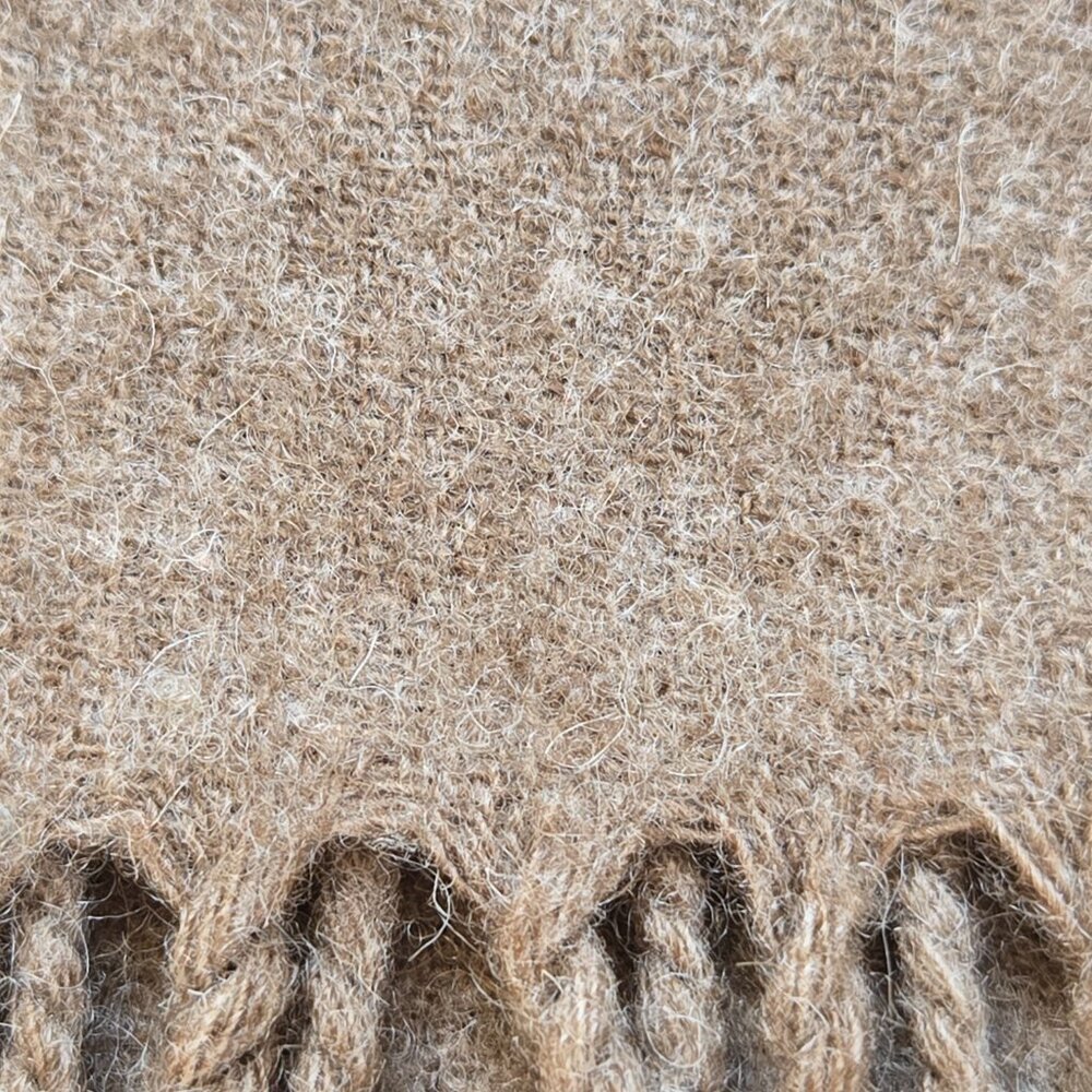 Wilfred 100% wool scarf - Picture 4 of 4